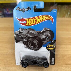 2016 Hot Wheels  Batman Arkham Knight BATMOBILE 4/5 #229/250